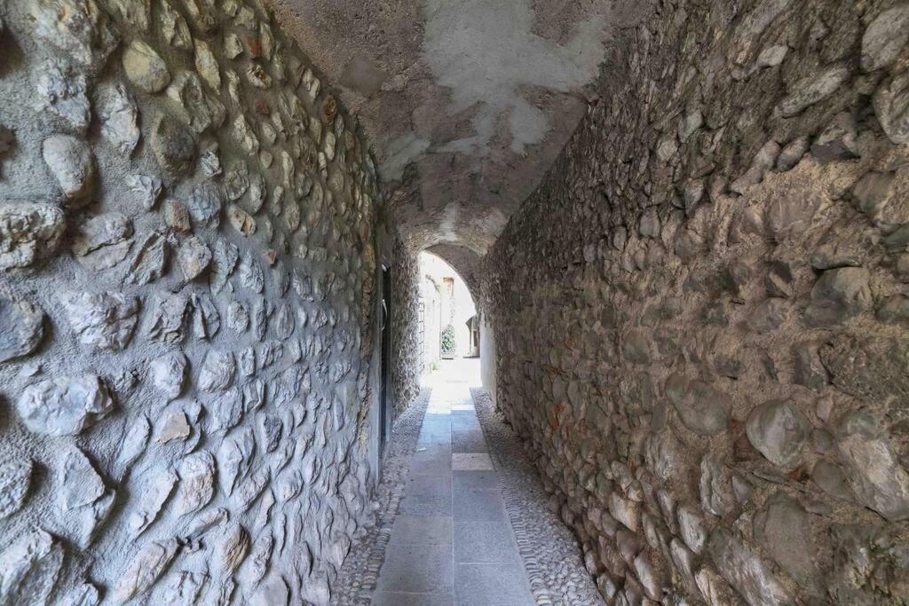 דירות Borgo Di Terzo Bifocale In Centro Storico Check In 24H Fast Wi-Fi Bus 500M מראה חיצוני תמונה