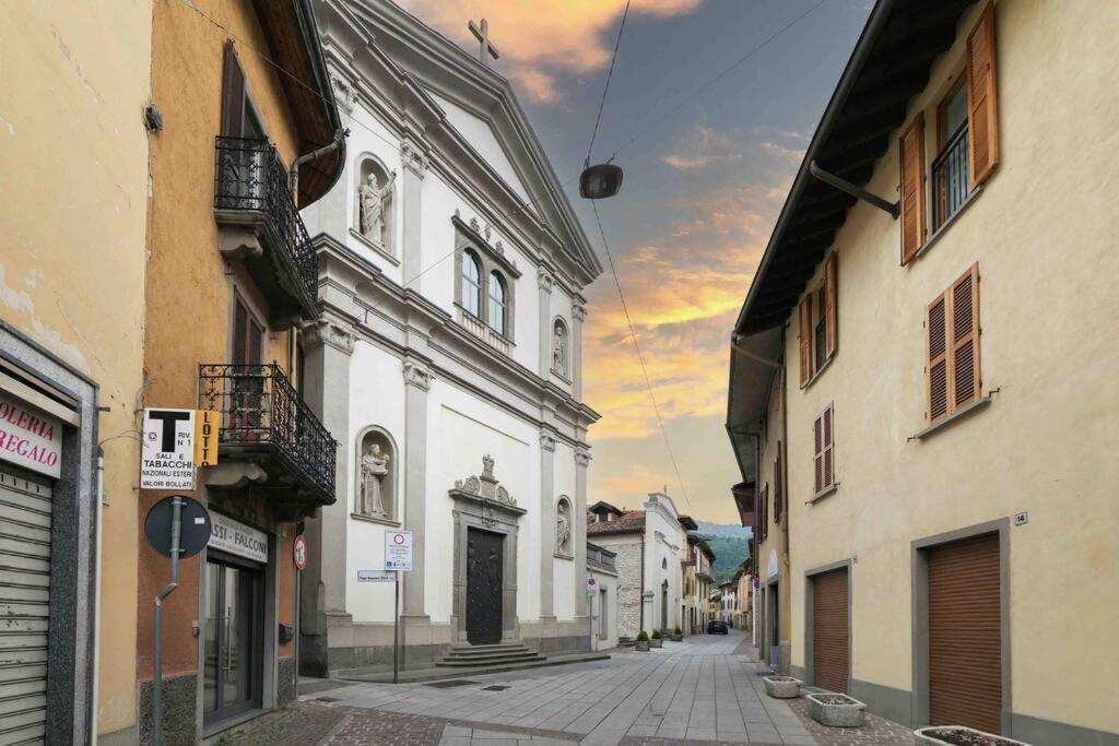 דירות Borgo Di Terzo Bifocale In Centro Storico Check In 24H Fast Wi-Fi Bus 500M מראה חיצוני תמונה